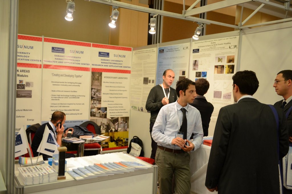 Exhibition Area (284)